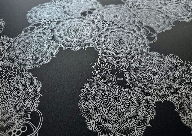 輪郭を編む  / Weaving Becoming