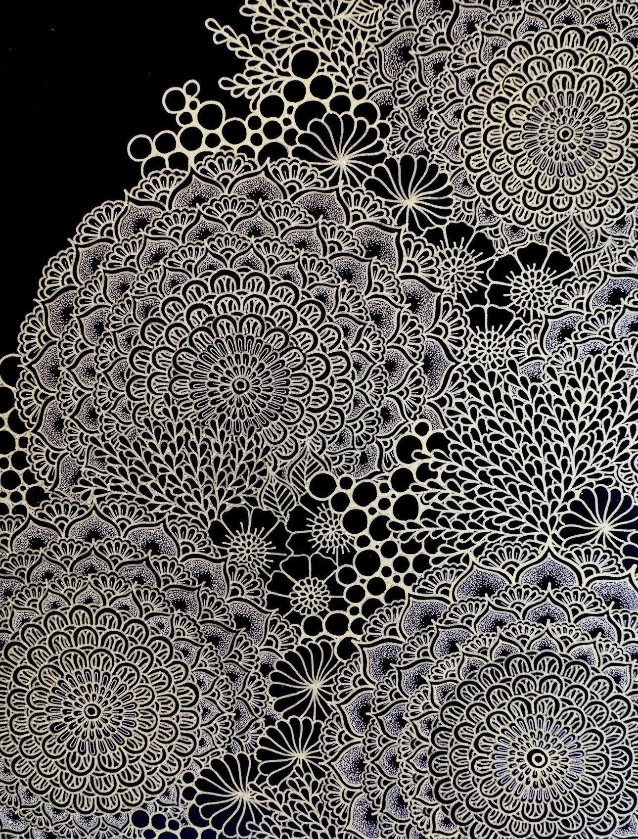 気配の奥 / Deep within the presence